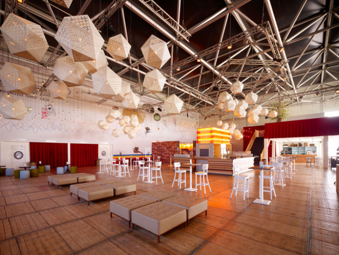 TheaterHangaar