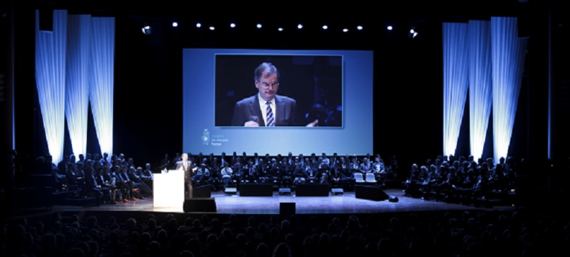 Congres in Theater de Spiegel