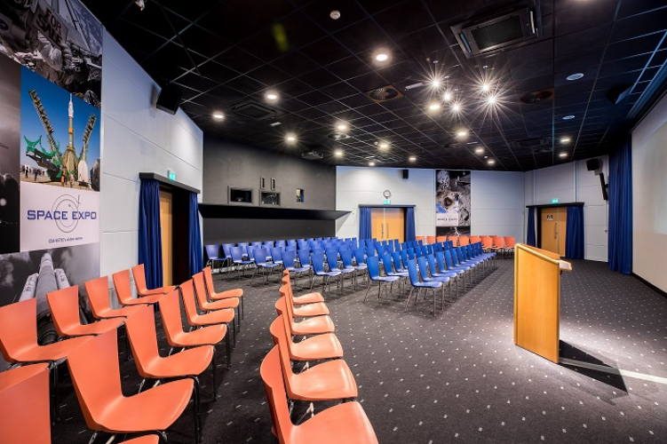 Space Expo Ariane Zaal