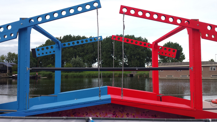 Boot Bridging the Gap Gaypride 2016