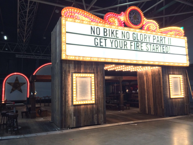 Cinemapoort Motorbeurs