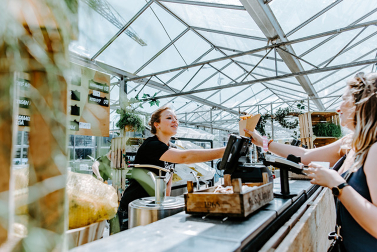 Een kas als foodcourt