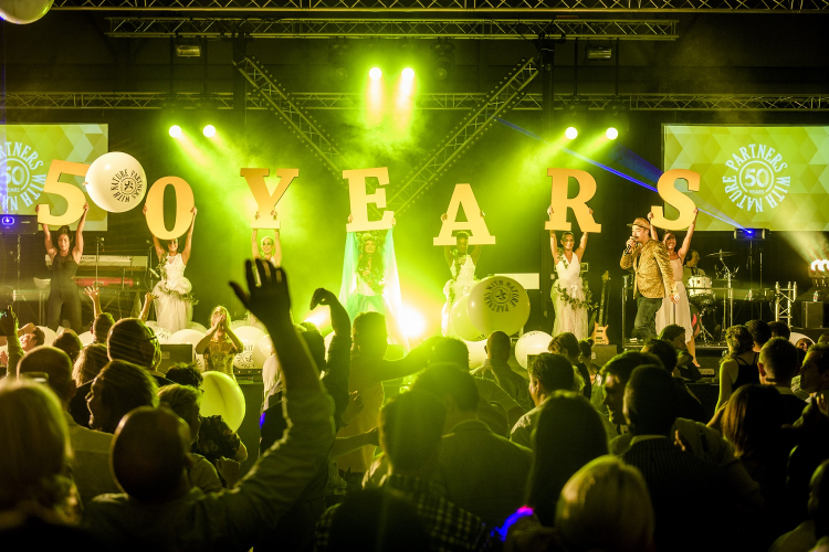 Advance Events, feestelijke evenementen met Impact! Live & Online