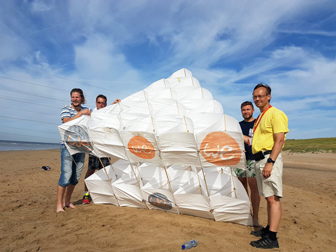 creatieve teambuilding megavlieger bouwen
