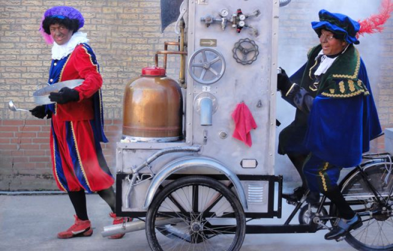 Pepernotenmachine met bakkers of Pieten (bruin of goud) 