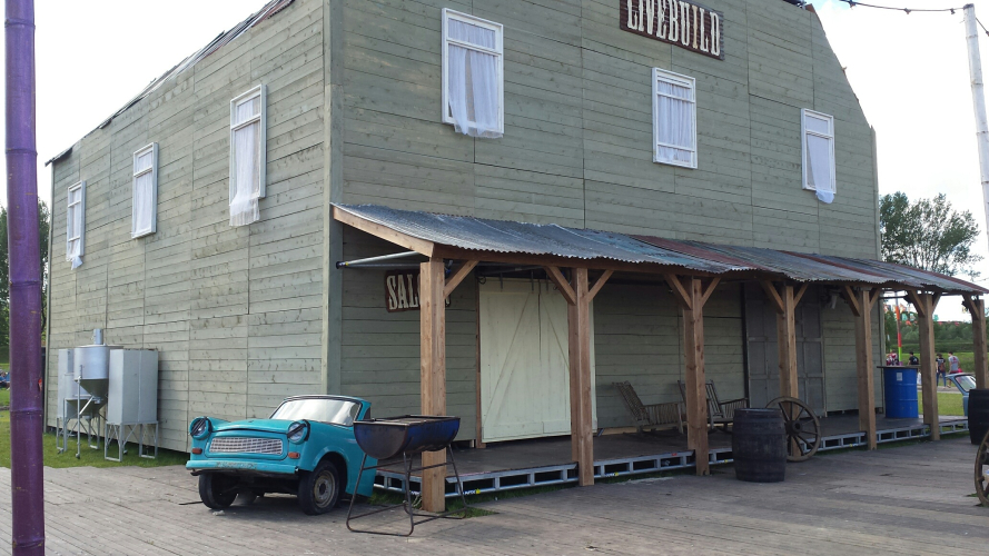 Livebuild Saloon op Mysteryland 