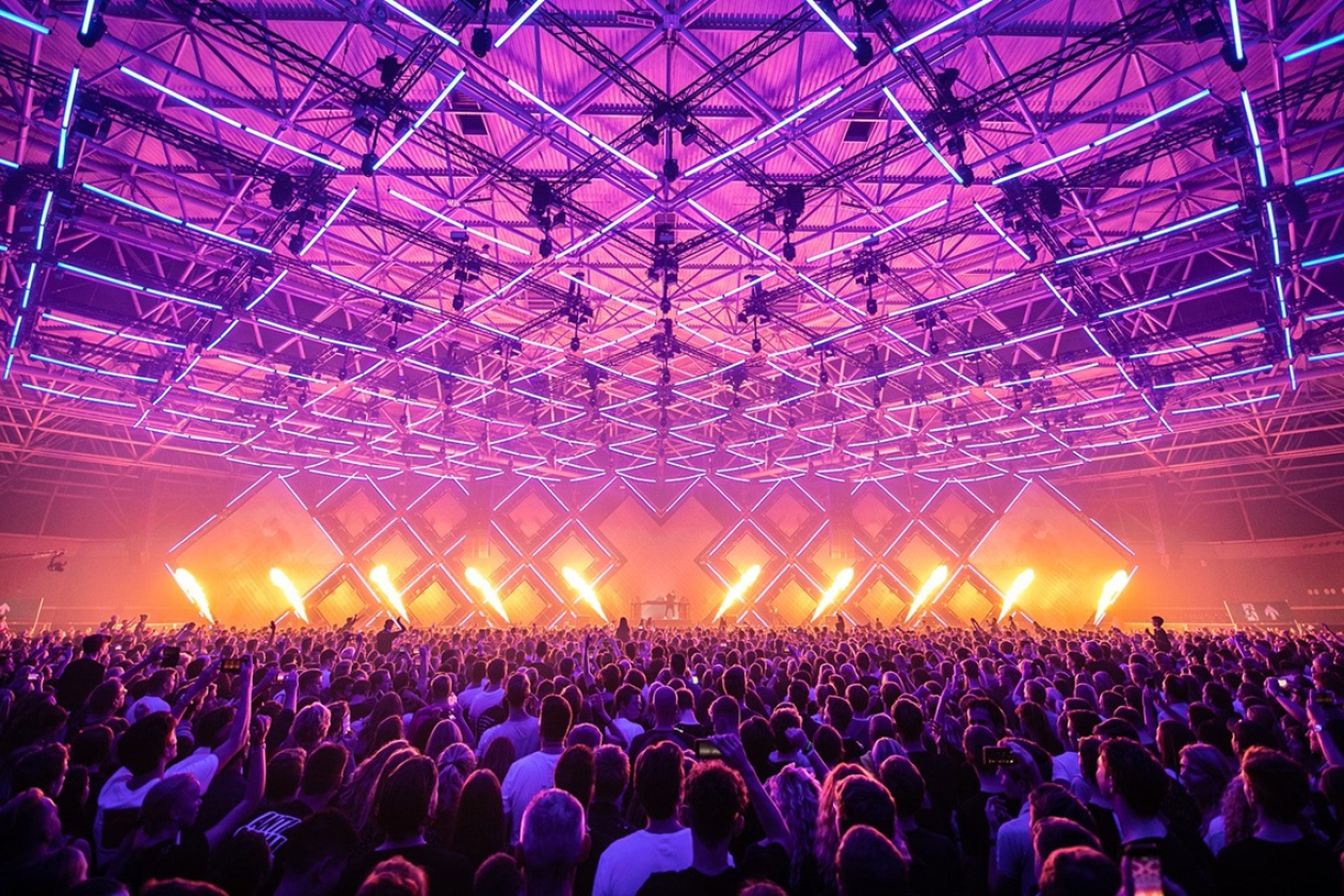 Unlimited Productions Alive coverage 