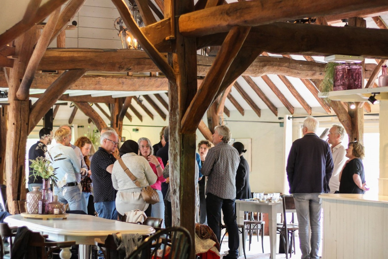Hoeve Sparrendam binnen