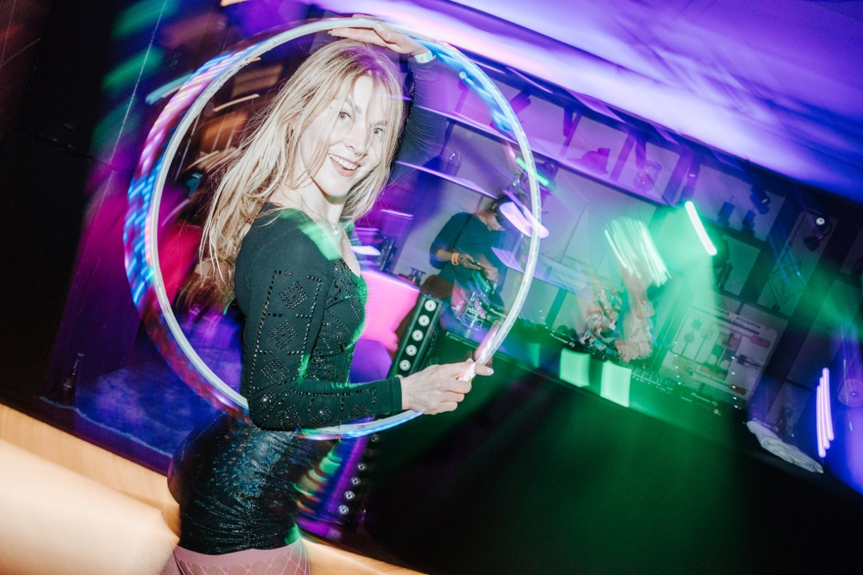 Eva hoops 