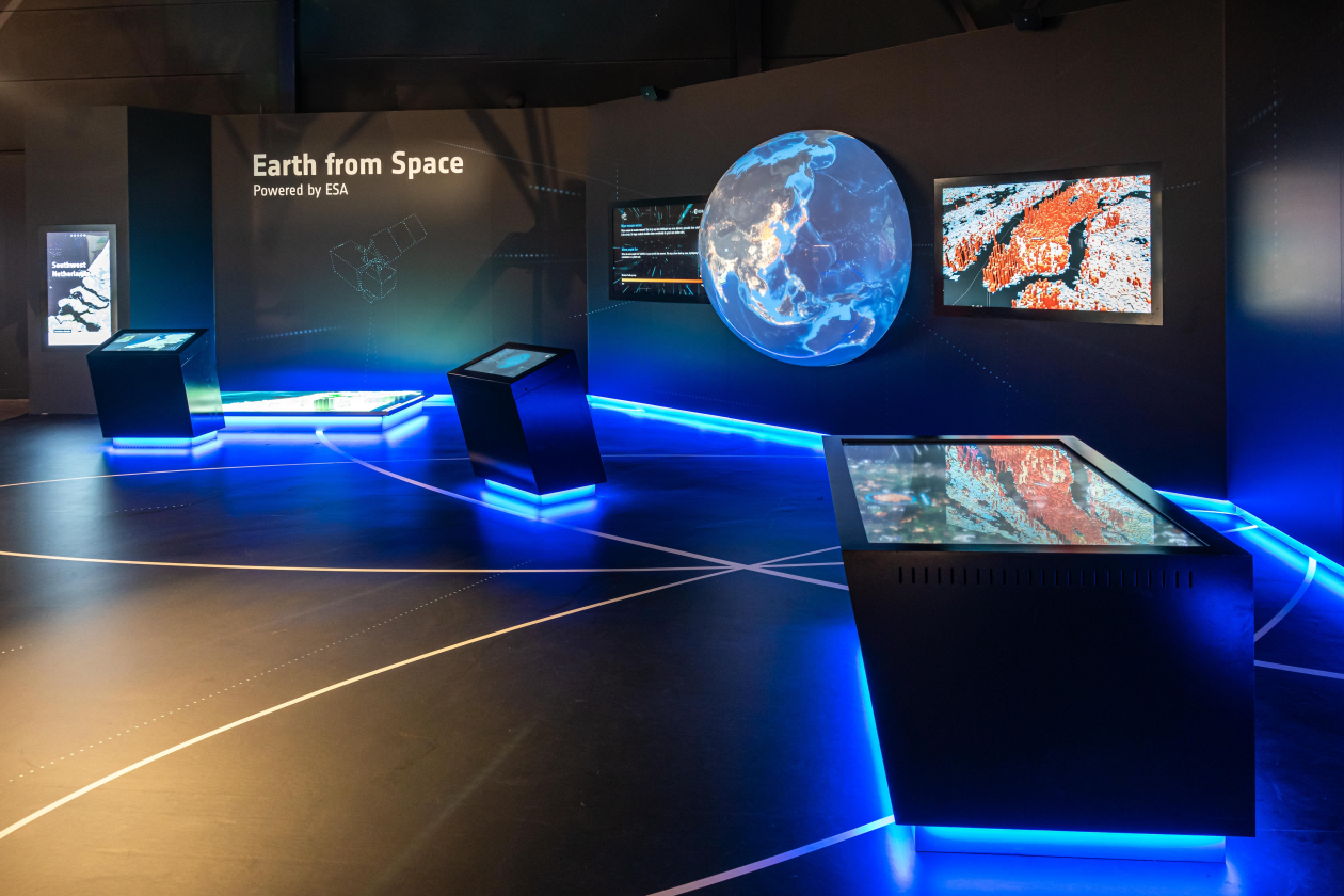 Space Expo