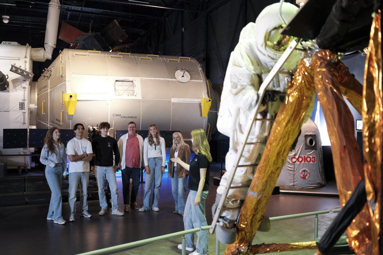 Space Expo