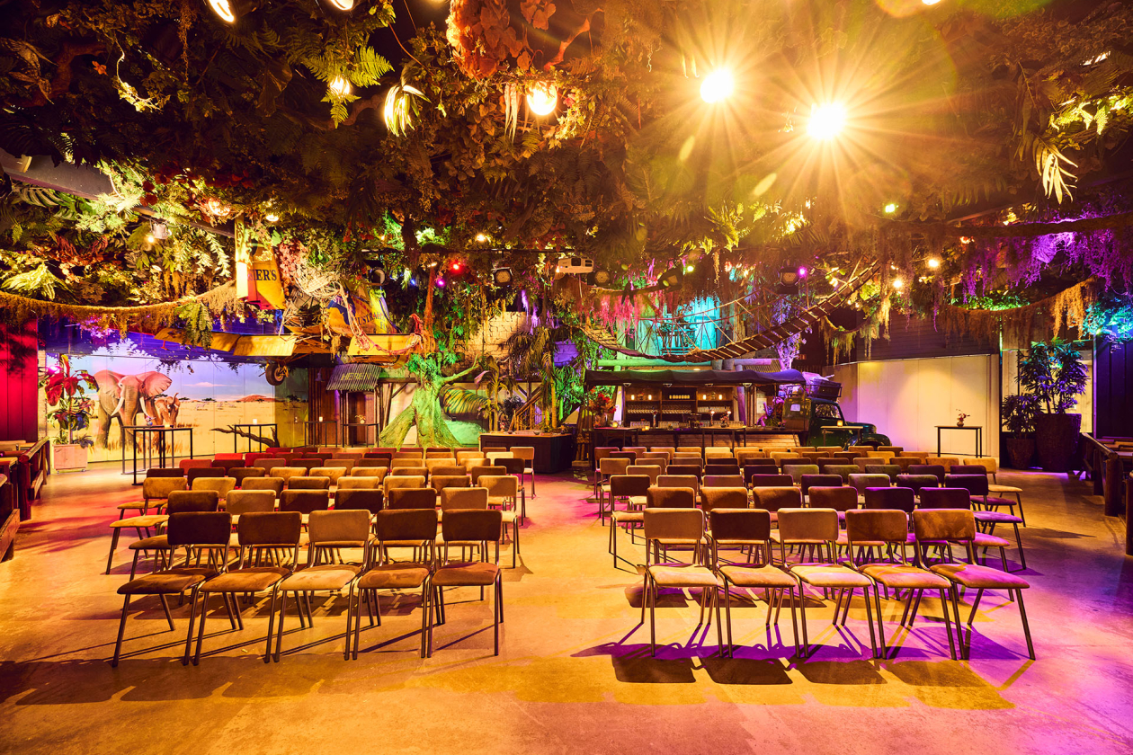 Jungle restaurant