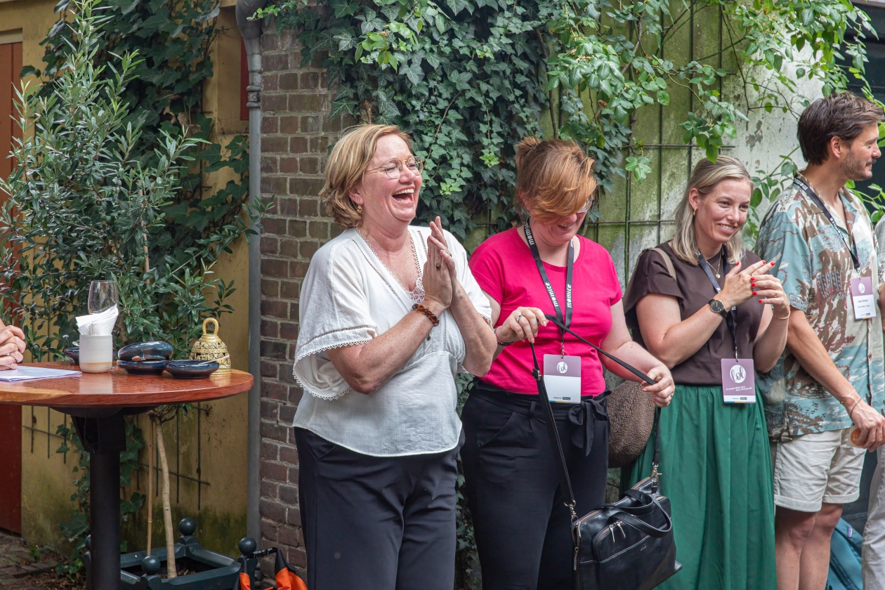 Dankwoord in tuin Huize Molenaar 