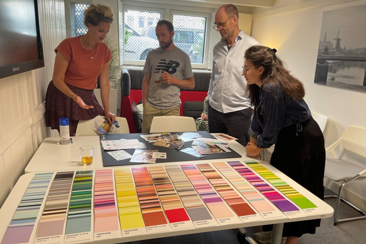 Welke kleuren staan volgens jou voor het karakter van VOXX?
