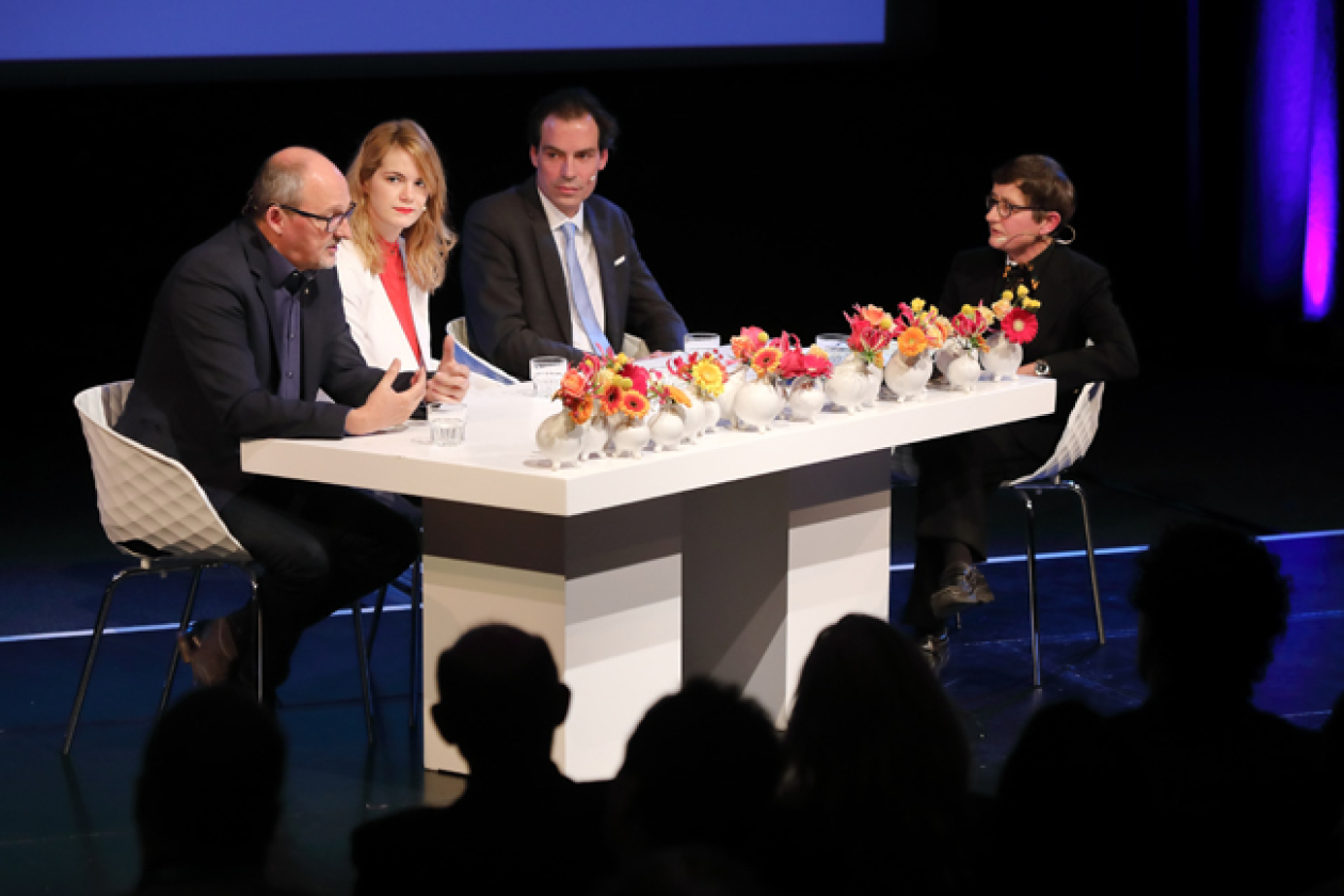 Musea en evenementen: de dans tussen collectie en commercie