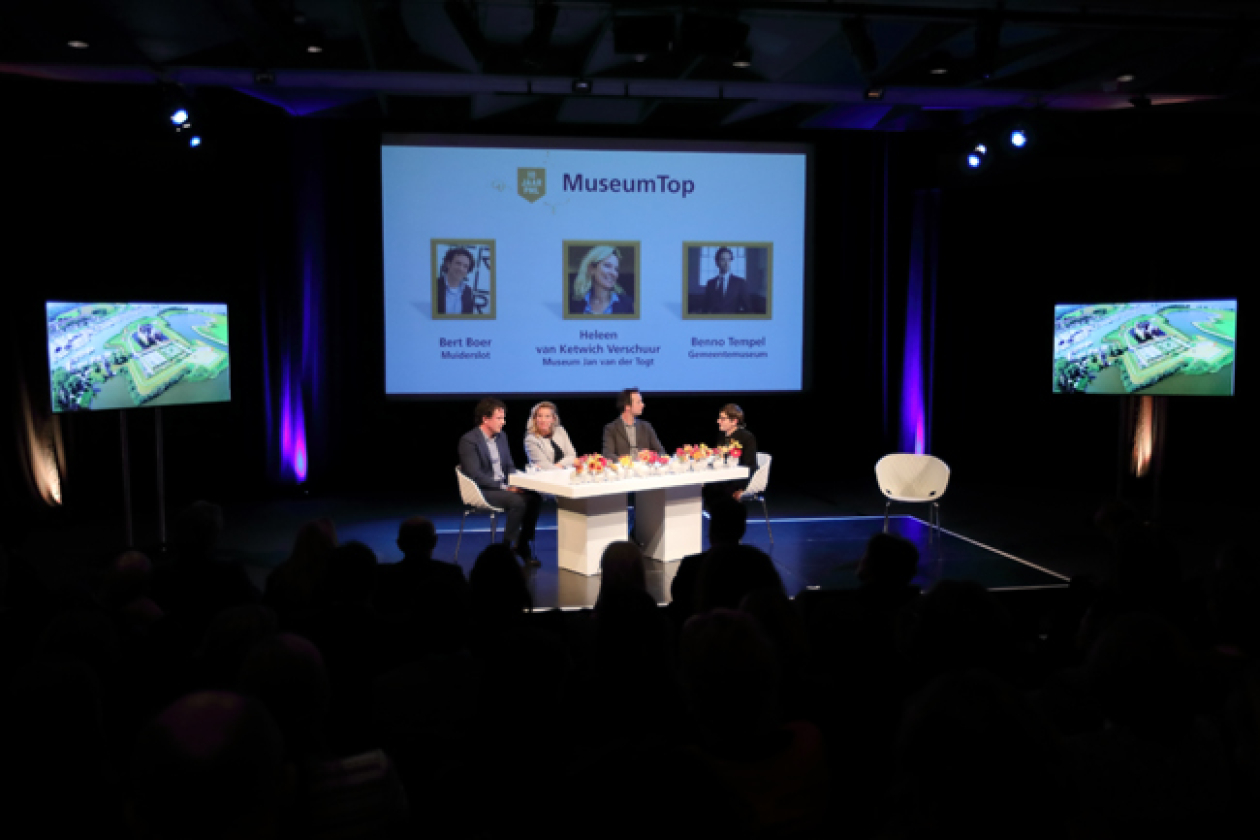Musea en evenementen: de dans tussen collectie en commercie
