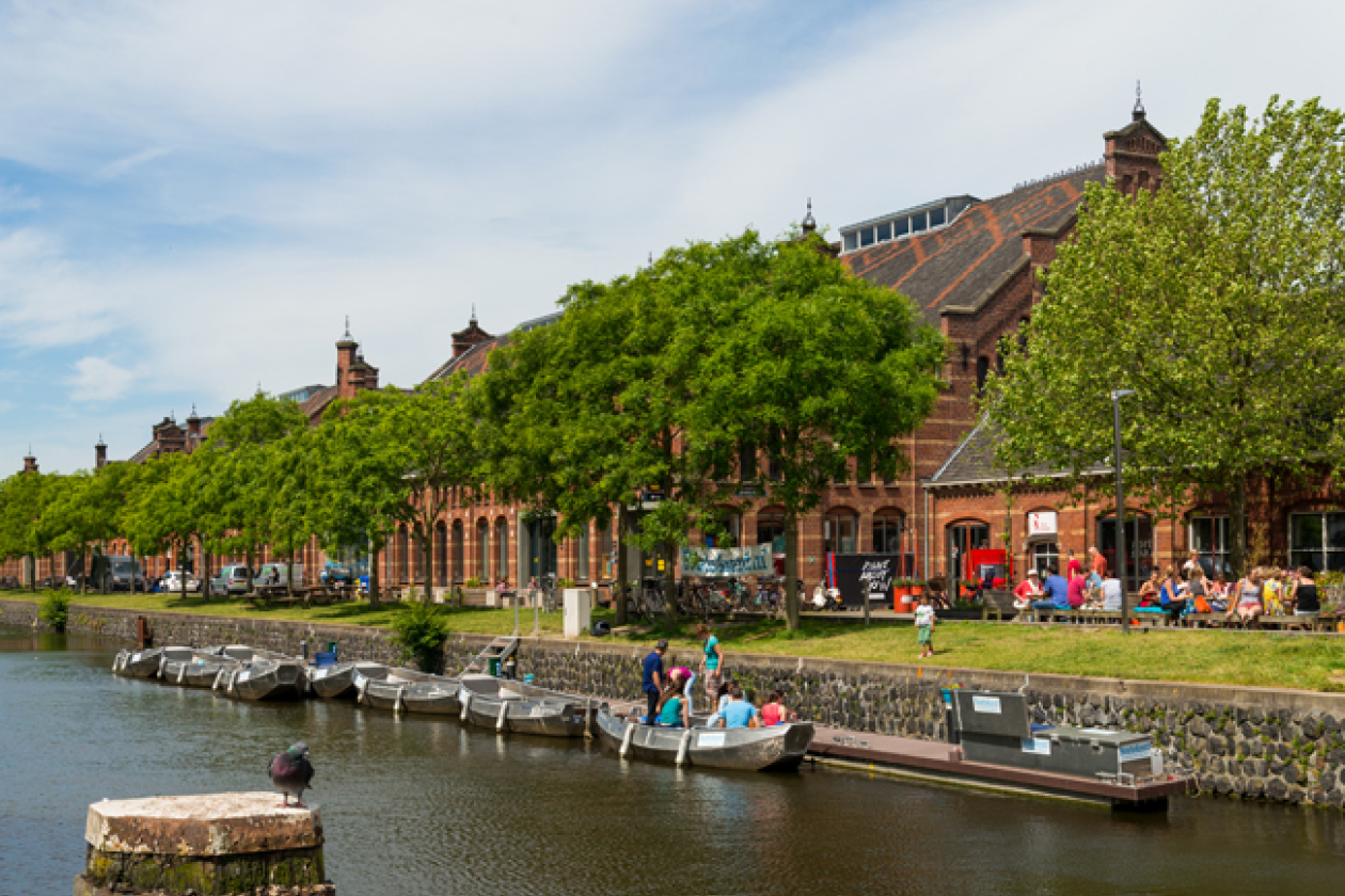 Aan het water