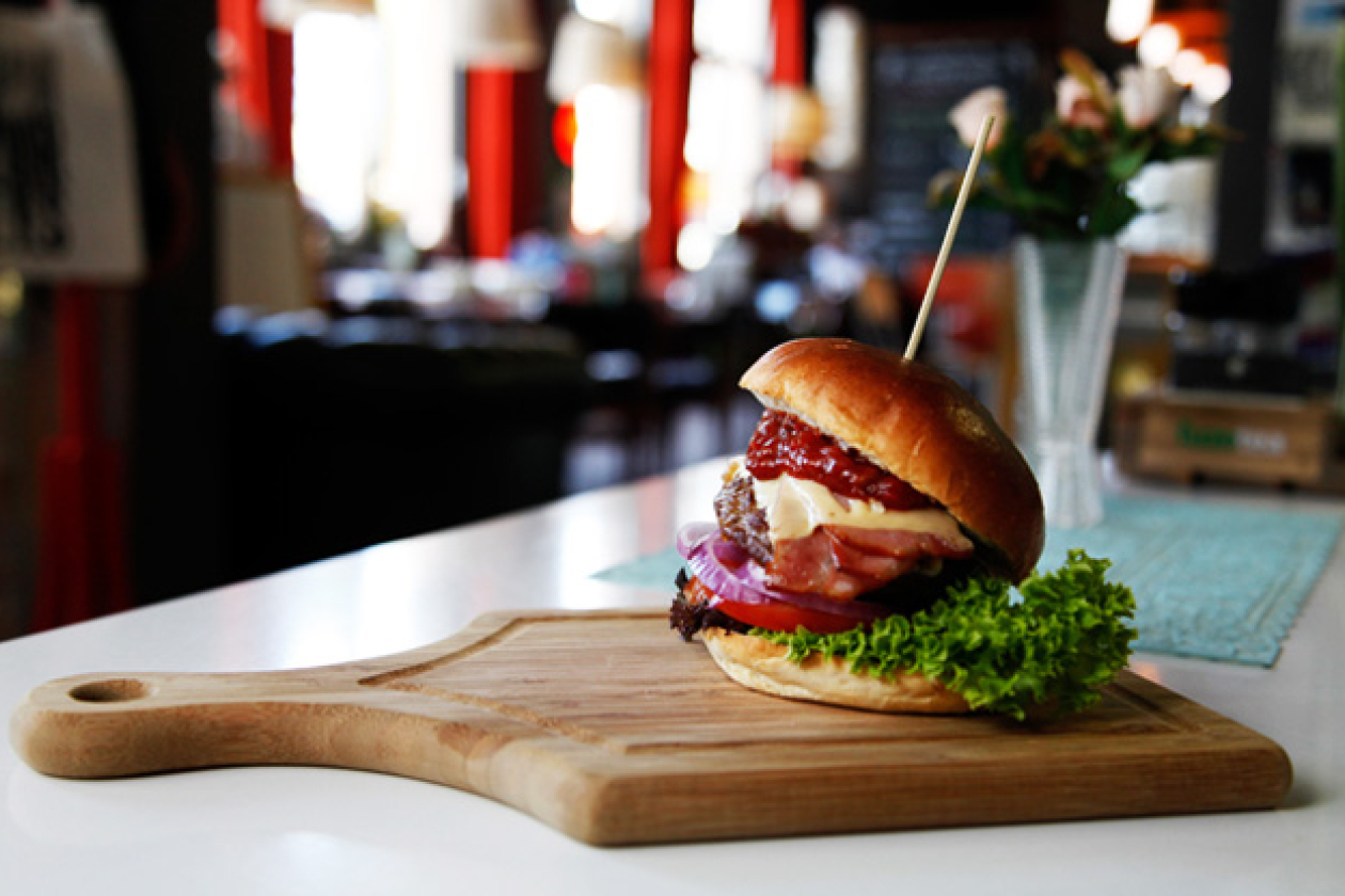 De Leidse Lente Burger van Galerie Café Leidse Lente