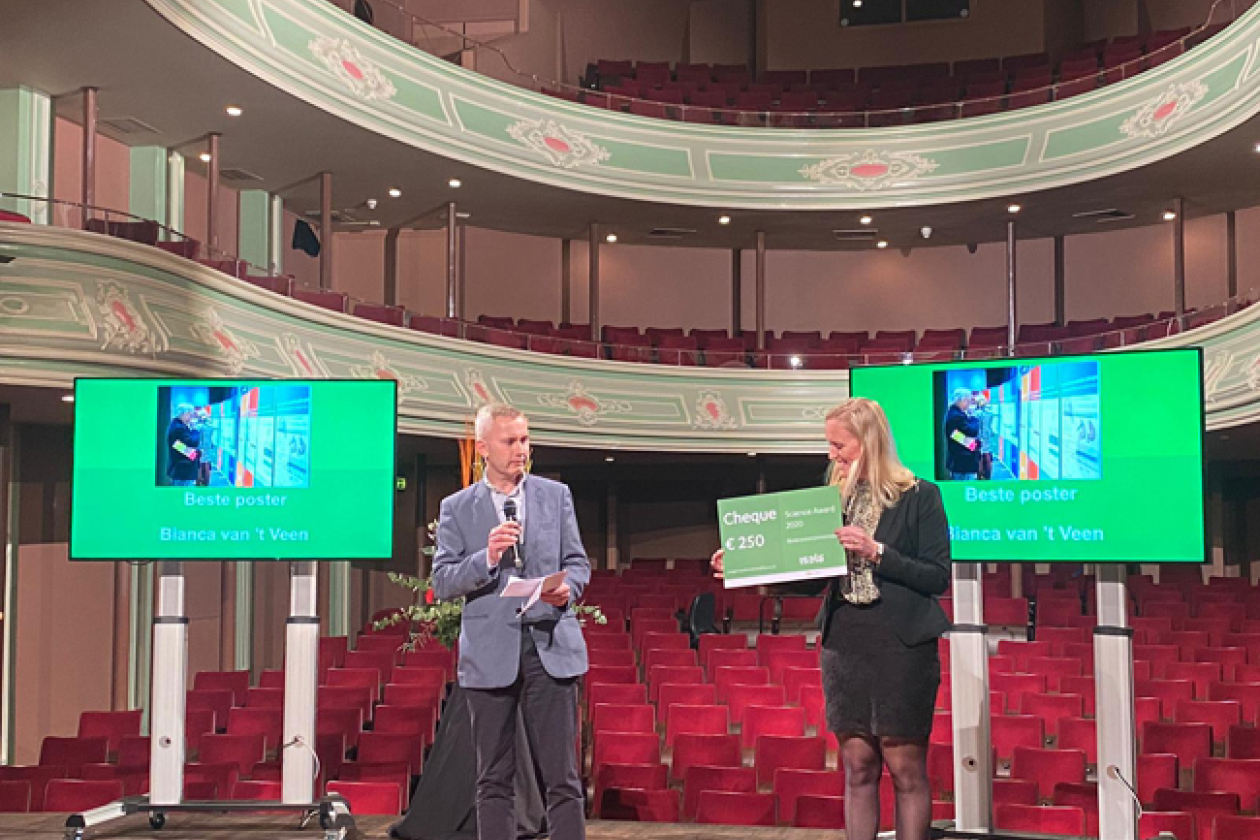 Presentatoren Jan Paul Ottervanger en Elke Stenvers