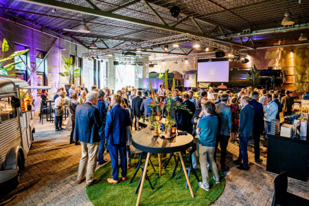 een feest in de Expo