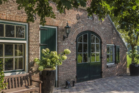 Voorzijde Hoeve Sparrendam