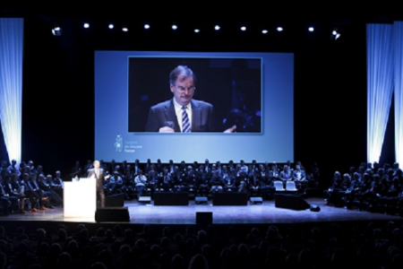 Congres in Theater de Spiegel