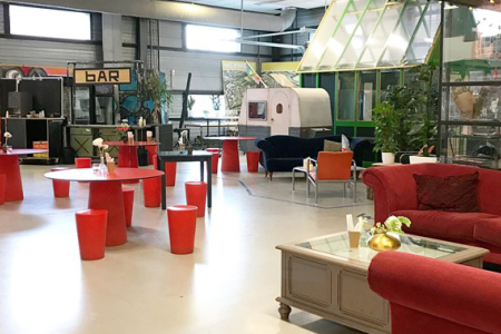 Het flexibel indeelbare horecaplein voor een gezellige borrel of diner