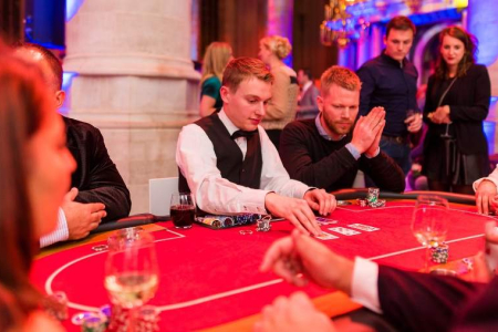 pokertafel huren