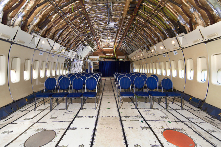 Meeting in het vrachtruim van een Boeing 747 Jumbo Jet