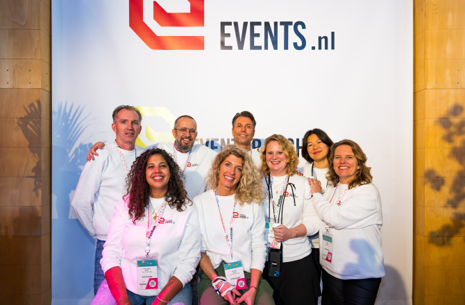 Team High Profile Events voor het nieuwe logo van Events.nl op Festivak