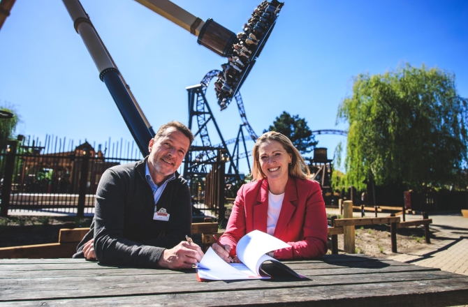 Vakantiepark Slagharen en Aniba Entertainment 