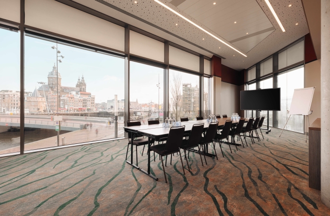 DoubleTree by Hilton