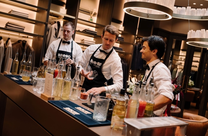 Bar Company