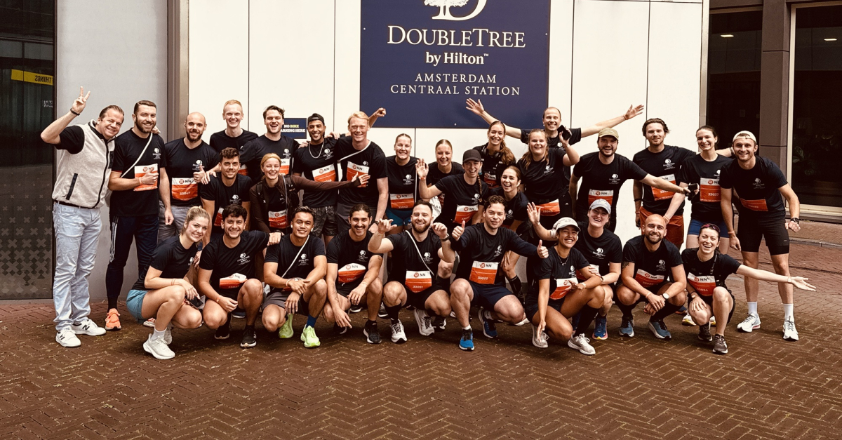 Medewerkers DoubleTree by Hilton Amsterdam Centraal Station zetten zich in voor goede doelen
