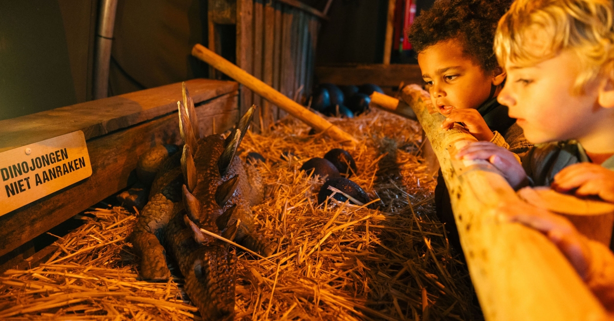 Zoektocht naar gouden dino-eieren in DierenPark Amersfoort