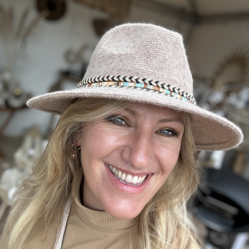 Larissa Derksen