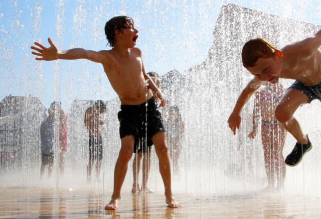 PlayFountain