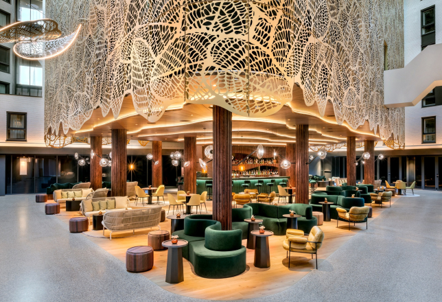 renaissance hotel amsterdam
