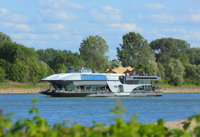 Ocean Diva op het water