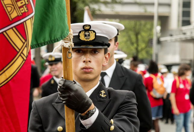 sail crew parade