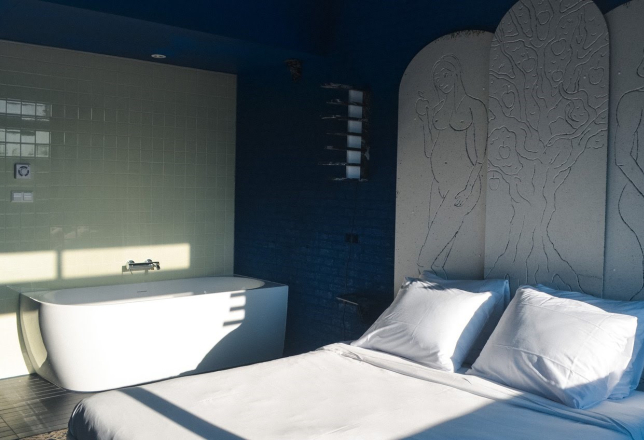 de groene afslag kunsthotel