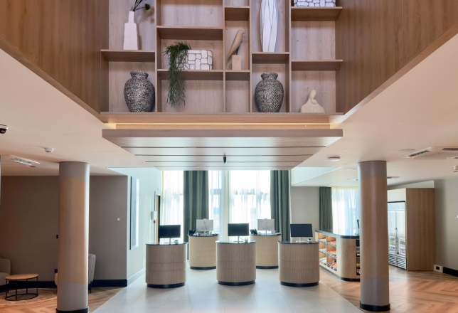 Radisson opent nieuw hotel bij Schiphol in Hoofddorp