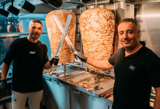 Mangal Döner x Lukas Podolski10
