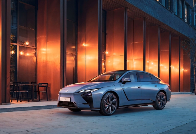 Lexus