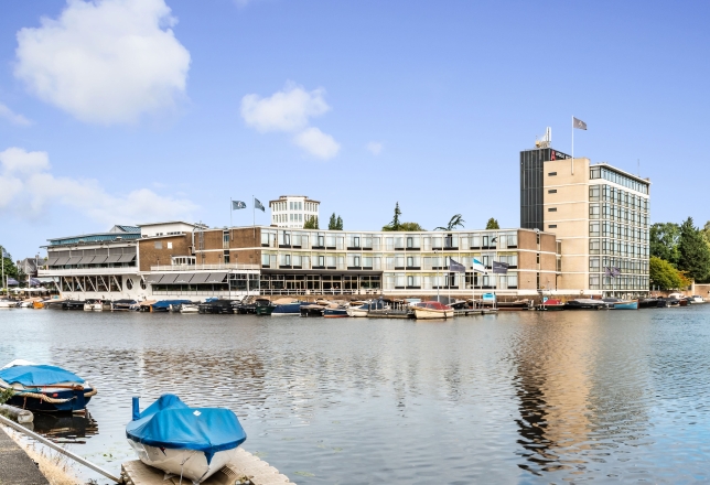 Apollo Hotel Amsterdam, a Tribute Portfolio Hotel