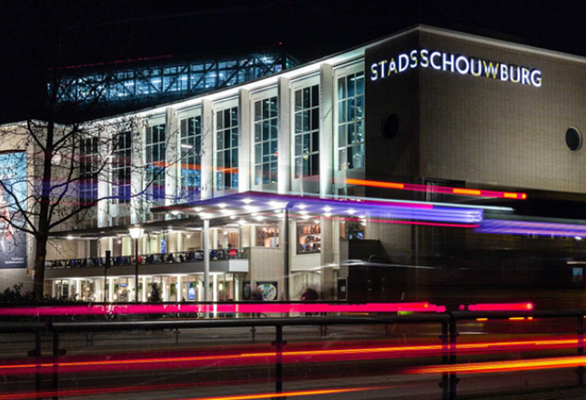 Stadsschouwburg Utrecht by night